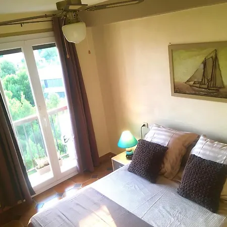 Appt Spacieux 60m2 - Vue Imprenable Proche Mer Et Montagne Apartment *